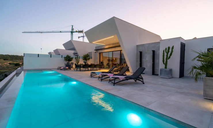 Nouveau - Villa - Ciudad Quesada - Pueblo Lucero