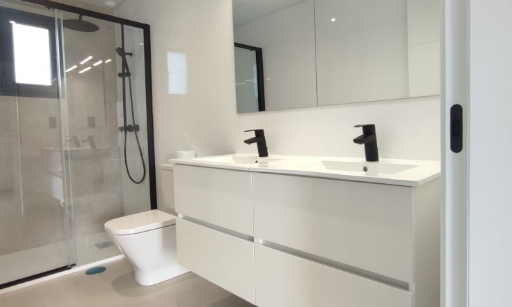 Nueva - Chalet - Los Belones