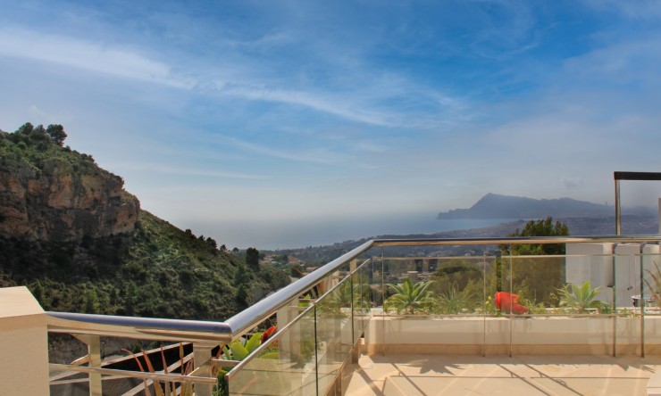 New - Detached Villa - Altea