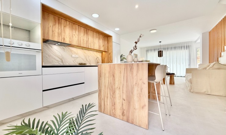 New - Townhouse - Cox - San Fernando