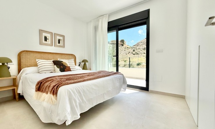 New - Townhouse - Cox - San Fernando