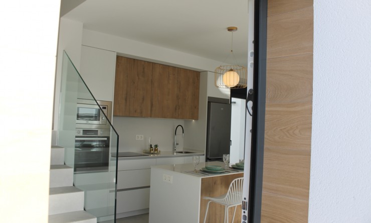 Nouveau - Villa - Roldán