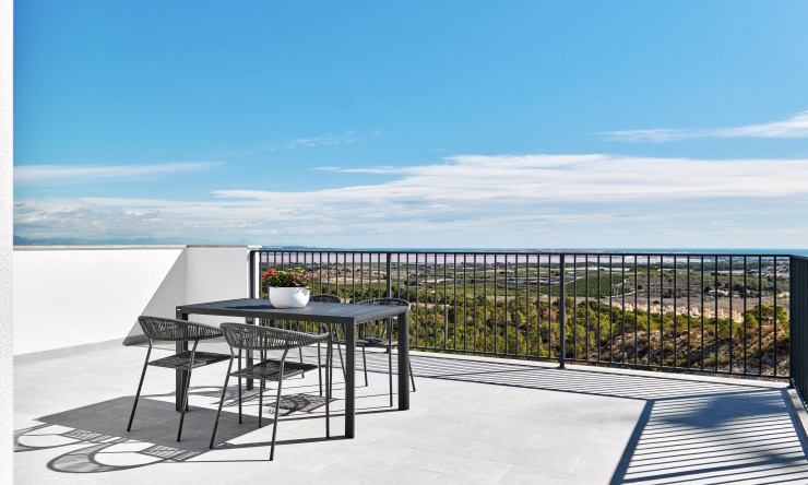 Nouveau - Villa - San Miguel de Salinas - San Miguel - Ville