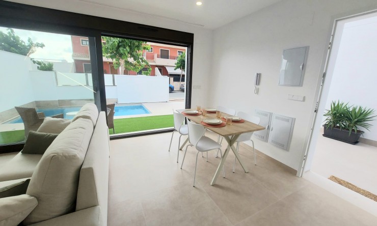 New - Townhouse - Las Esperanzas