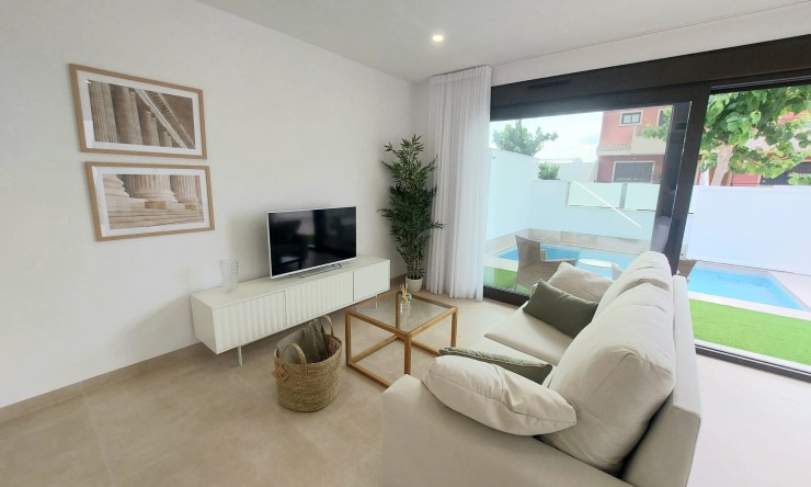 New - Townhouse - Las Esperanzas
