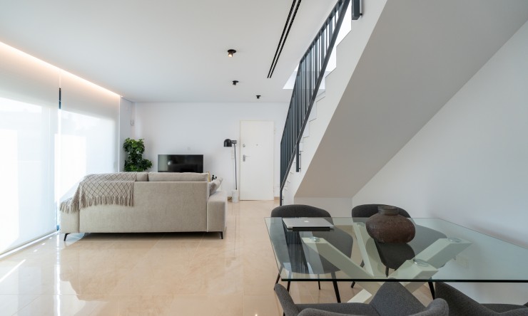 Nueva - Adosado - Elche