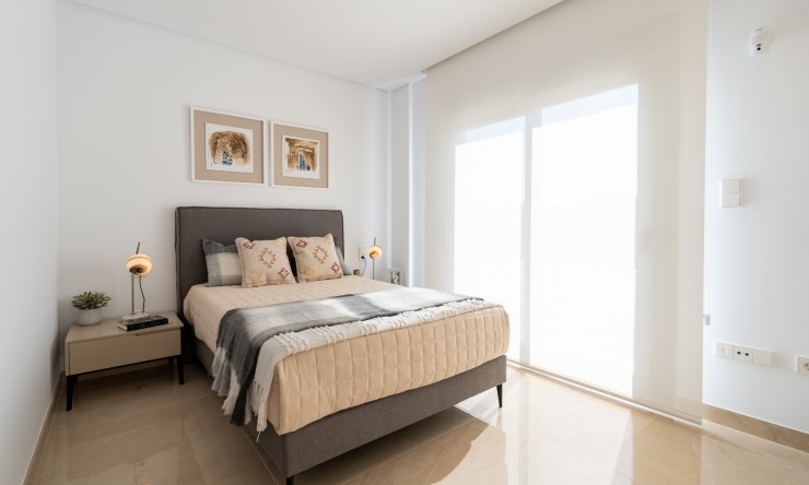 Nueva - Adosado - Elche