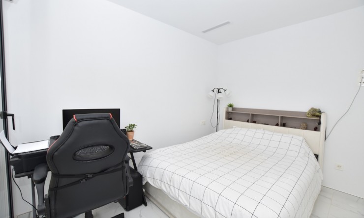 Videresalg - Frittliggende Villa - Los Montesinos - La Herrada