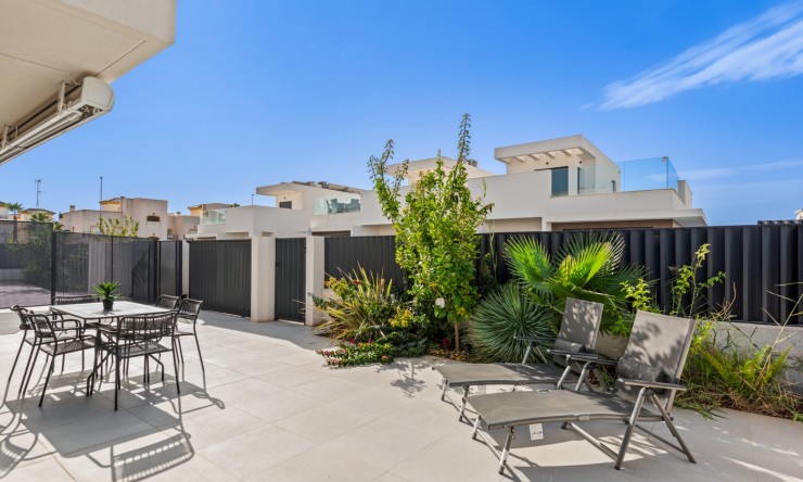 Wederverkoop - Halfvrijstaand - La Marina - La Marina - Verstedelijking