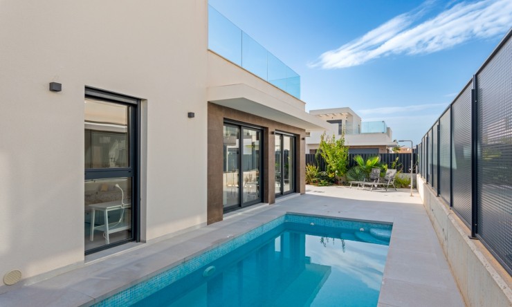 Wederverkoop - Halfvrijstaand - La Marina - La Marina - Verstedelijking