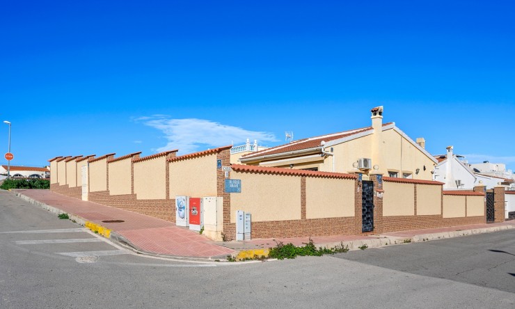 Re-Sale - Detached Villa - Ciudad Quesada - Doña pepa