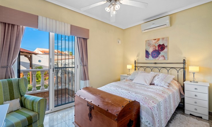 Re-Sale - Detached Villa - Ciudad Quesada - Doña pepa