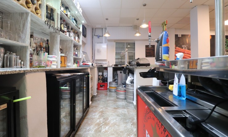 Commercial - Commercial - Catral - Catral - Town