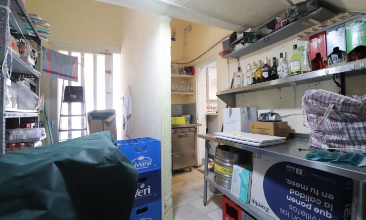 Commercial - Commercial - Catral - Catral - Town