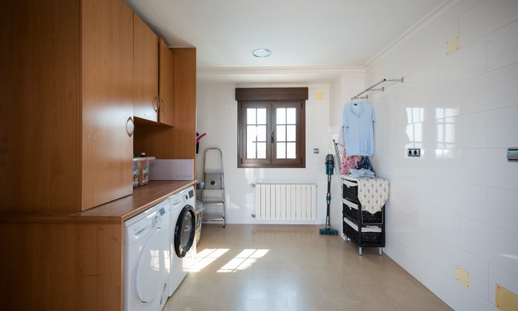 Re-Sale - Detached Villa - Jerónimo y Avileses - Jerónimo y Avileses - Town