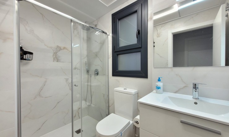 Re-Sale - Apartment - Orihuela Costa - Villamartin