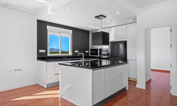 Re-Sale - Country Property - Dolores - Dolores - Country