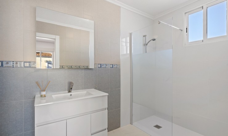 Re-Sale - Country Property - Dolores - Dolores - Country