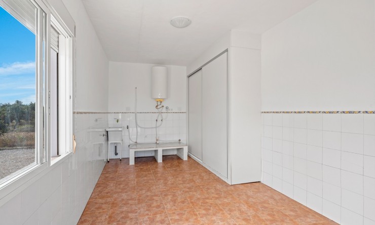 Re-Sale - Country Property - Dolores - Dolores - Country