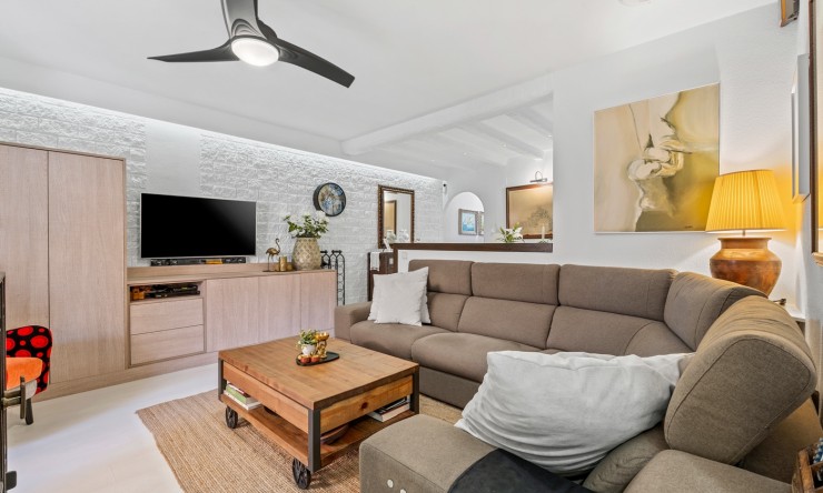 Re-Sale - Apartment - Torrevieja - Torrevieja - Centre