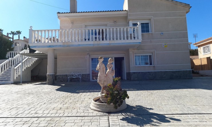 Re-Sale - Detached Villa - Algorfa - Lomas de La Juliana