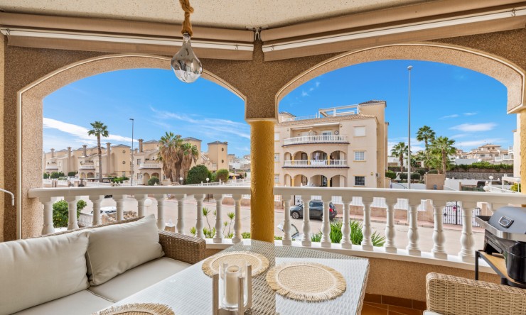 Re-Sale - Apartment - Orihuela Costa - Lomas de Cabo Roig