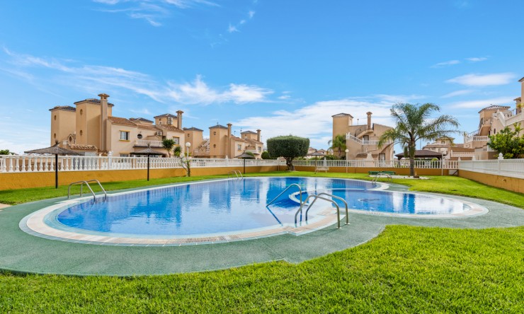 Re-Sale - Apartment - Orihuela Costa - Lomas de Cabo Roig
