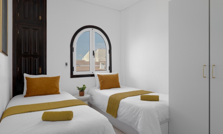 Re-Sale - Bungalow - Ciudad Quesada - Altos de Quesada