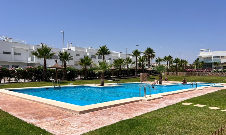 Re-Sale - Apartment - Los Montesinos - Entre Naranjos / Vistabella Golf