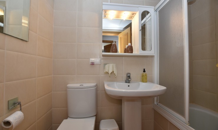 Re-Sale - Apartment - Algorfa - Algorfa - Village