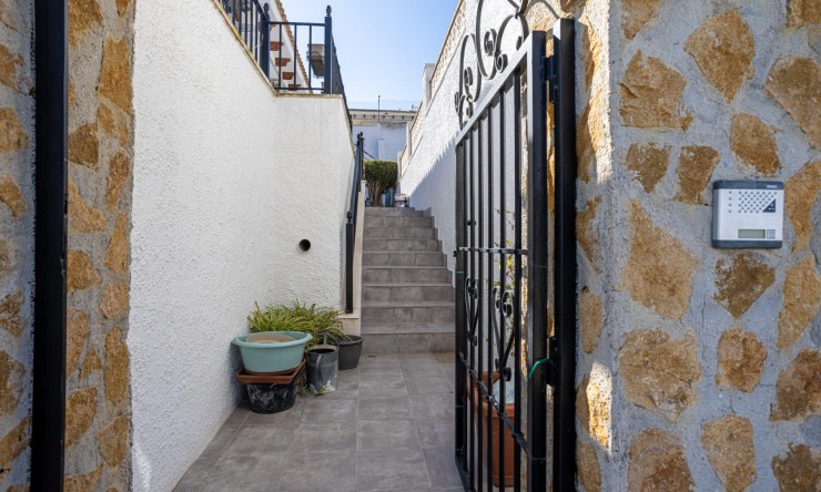 Re-Sale - Detached Villa - Bigastro - Villas Andrea