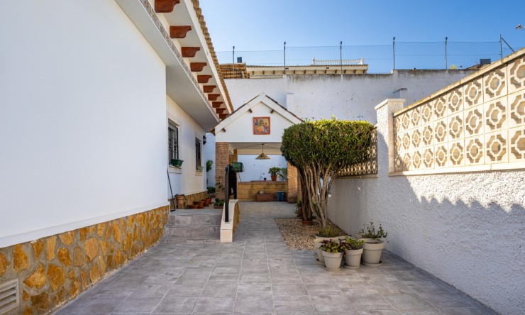 Re-Sale - Detached Villa - Bigastro - Villas Andrea