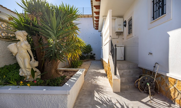 Re-Sale - Detached Villa - Bigastro - Villas Andrea