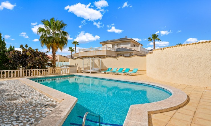 Wederverkoop - Vrijstaande Villa - Ciudad Quesada - Ciudad Quesada - Stad