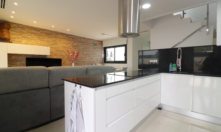 Wederverkoop - Vrijstaande Villa - Benijofar - Benijofar - Dorp