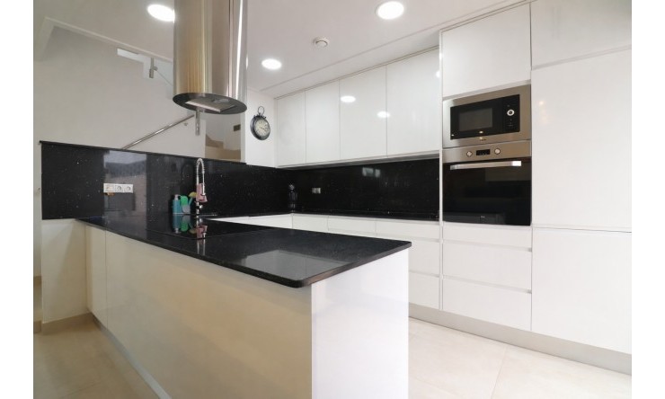 Wederverkoop - Vrijstaande Villa - Benijofar - Benijofar - Dorp