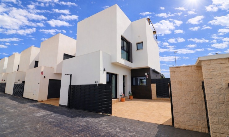 Wederverkoop - Vrijstaande Villa - Benijofar - Benijofar - Dorp