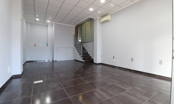 Comercial - Comercial - Formentera del Segura - Formentera - Pueblo