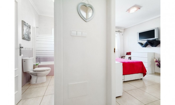 Re-Sale - Detached Villa - Gea y Truyols - Urb Lo Santiago