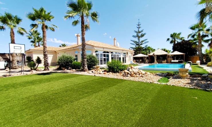 Re-Sale - Detached Villa - Gea y Truyols - Urb Lo Santiago