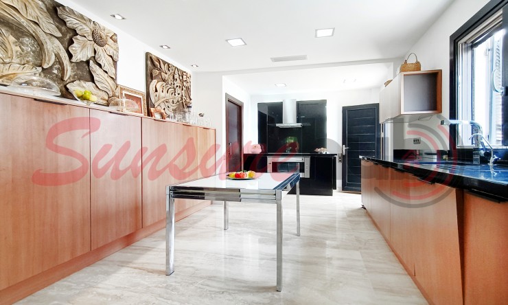 Re-Sale - Detached Villa - El Valle Golf Resort - El Valle Golf Resort - Centre