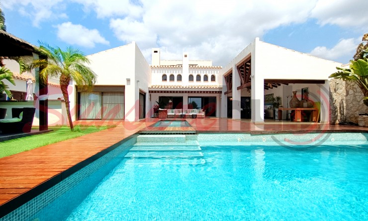 Re-Sale - Detached Villa - El Valle Golf Resort - El Valle Golf Resort - Centre