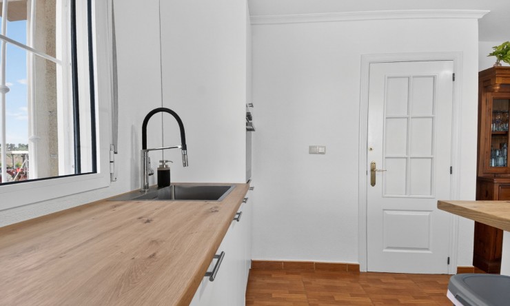 Re-Sale - Country Property - Albatera - Albatera - Country