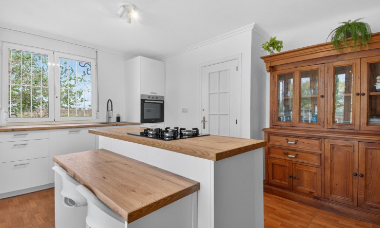 Re-Sale - Country Property - Albatera - Albatera - Country