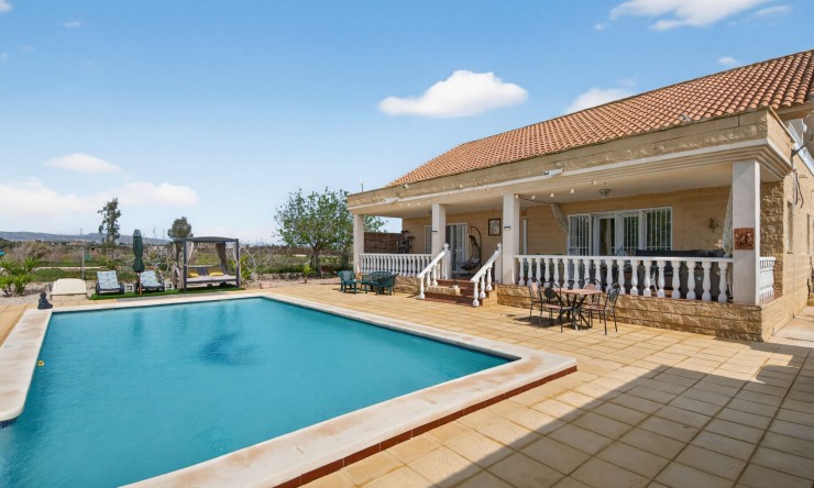 Re-Sale - Country Property - Albatera - Albatera - Country