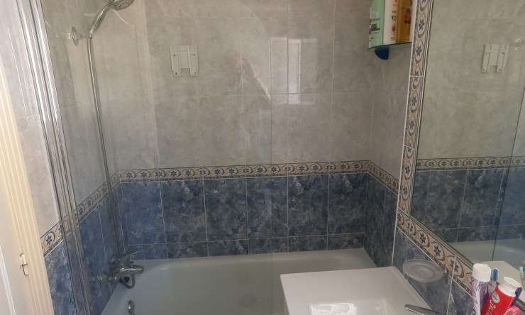 Re-Sale - Apartment - Algorfa - Algorfa - Village