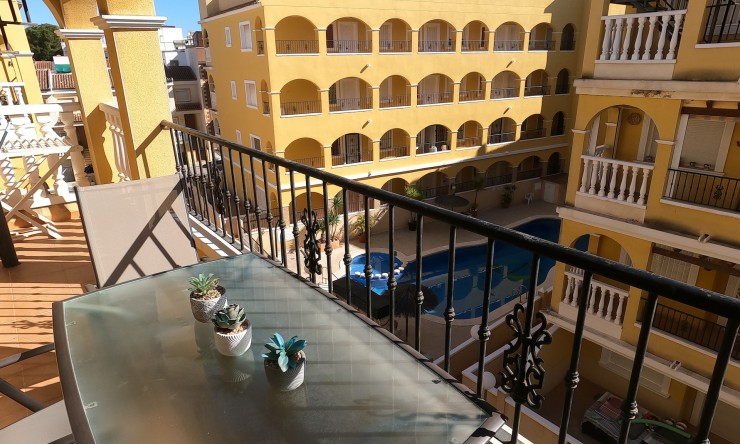 Re-Sale - Apartment - Algorfa - Algorfa - Village