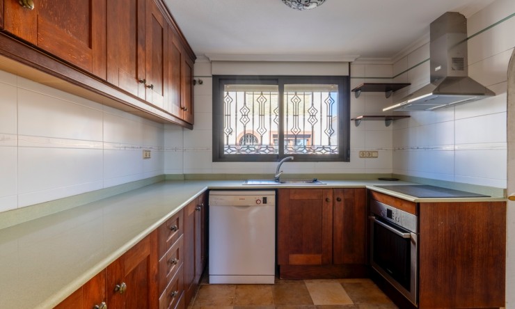 Re-Sale - Detached Villa - Orihuela Costa - Villamartin