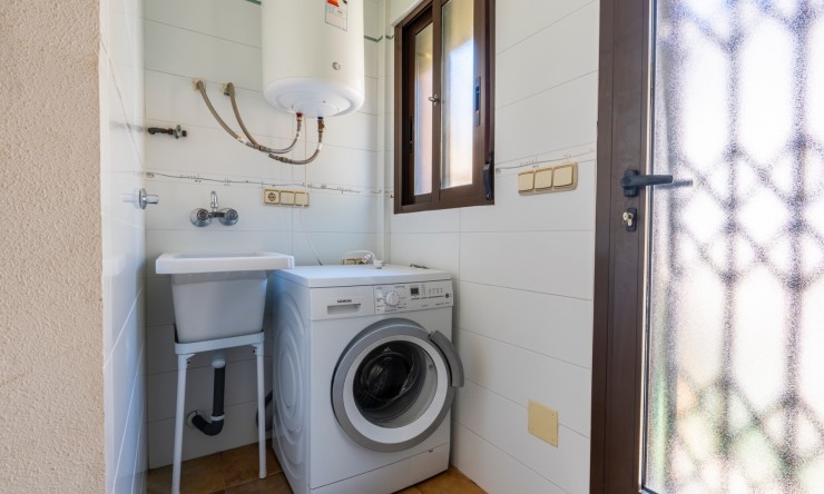 Re-Sale - Detached Villa - Orihuela Costa - Villamartin