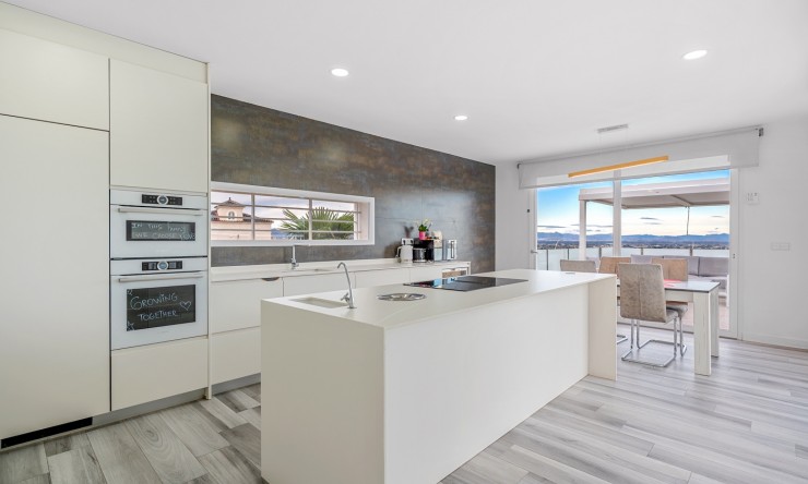 Re-Sale - Detached Villa - Algorfa - Lomas de La Juliana